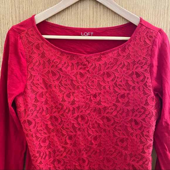 LOFT • Red Lace Front Long-Sleeve Top - Size M - Picture 2 of 13